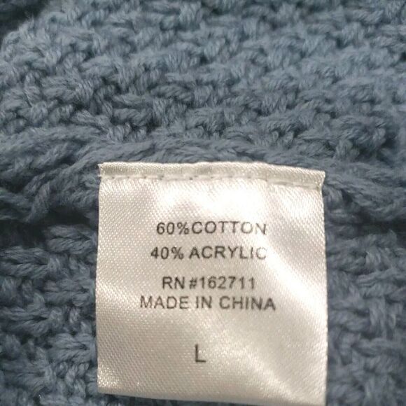 Hooked Up Crop Cardigan Women's  Large Blue Y2k Deep V-Neck Cable-Knit NWT - Picture 8 of 8